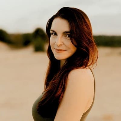 Carissa Broadbent